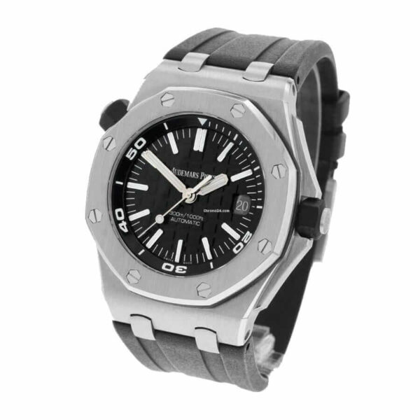 audemars-piguet-royal-oak-offshore-diver-black-dial-15710st-oo-a002ca-01.jpg AP 15710ST Replica