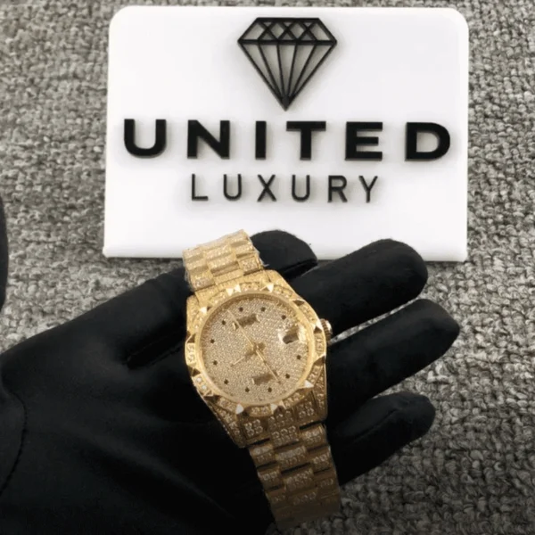 rolex-datejust-yellow-gold-diamond-dial-iced-out-116624-replica-4.webp Rolex Gold Full Diamond Replica