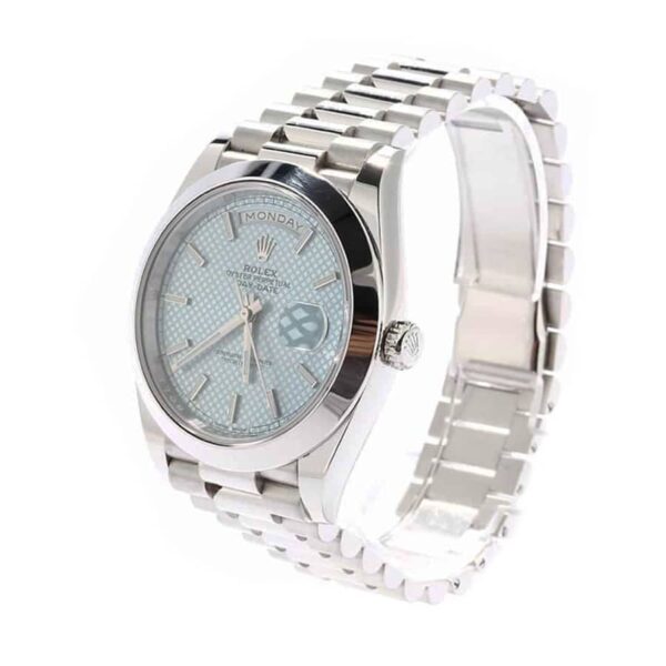 rolex-day-date-ice-blue-dial-platinum-228206-replica.jpg Rolex Day Date Ice Blue Baguette Dial Platinum Presidential 228206 Replica